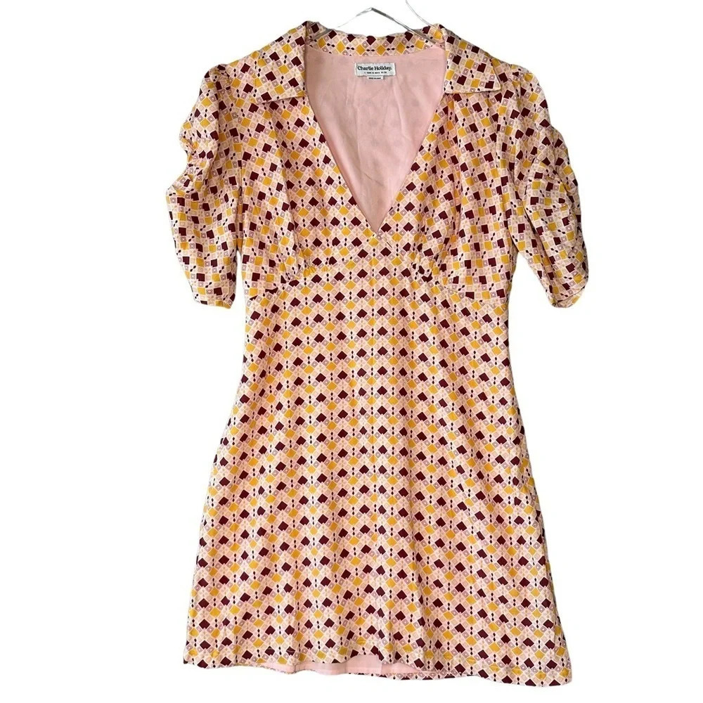 NWOT Charlie Holiday Pink Printed Mini Dress Sz: 6
